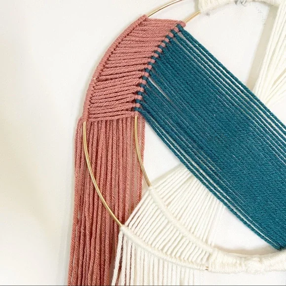 NEW! Handmade Yarn Wall Hanging - Picture 4 of 9